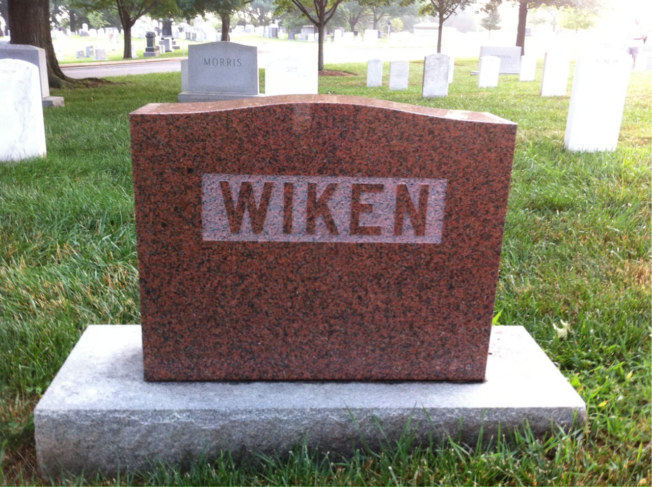 Back of headstone — Arent Wiken