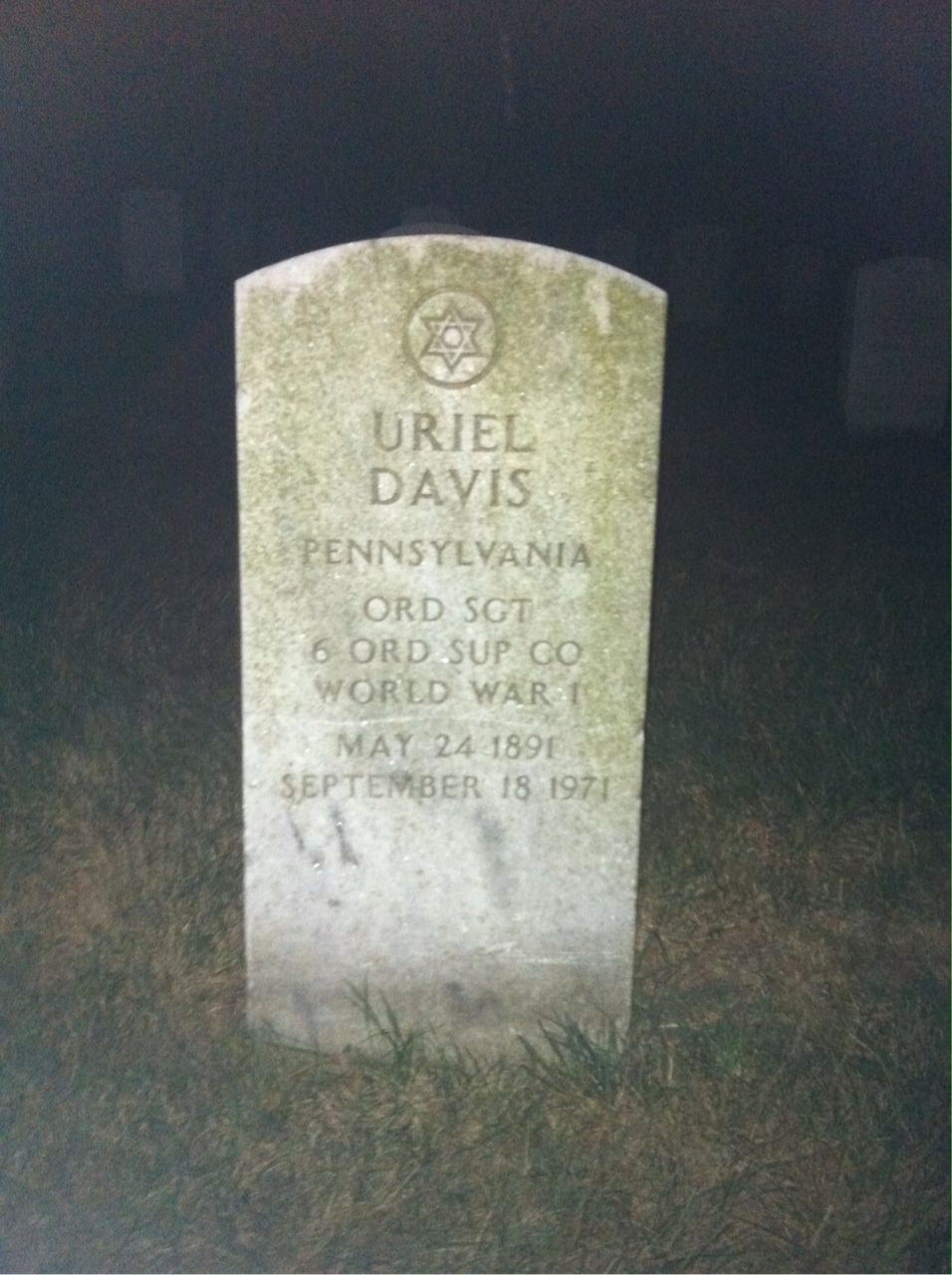 Uriel Davis
