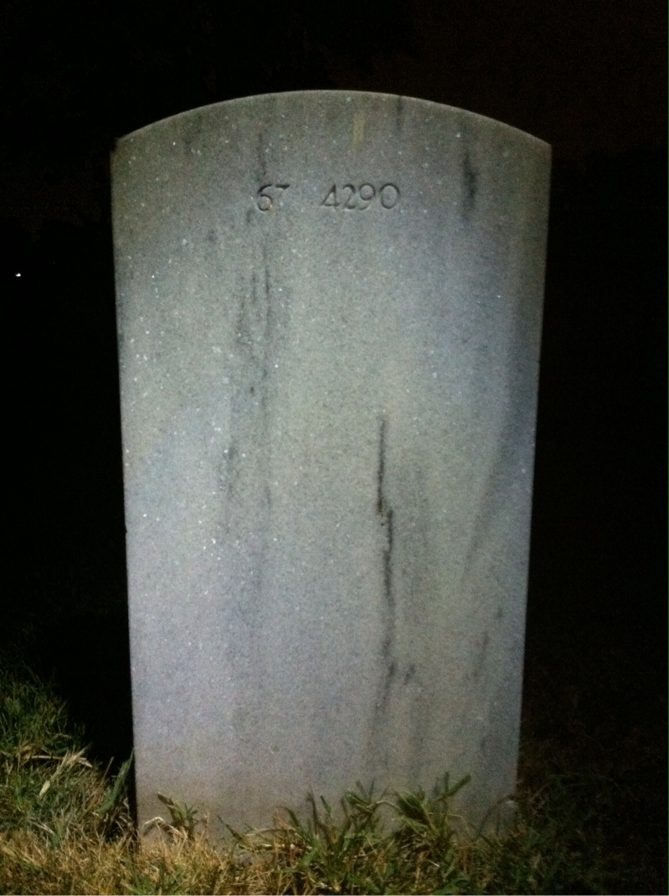 Back of headstone — Doris Murray