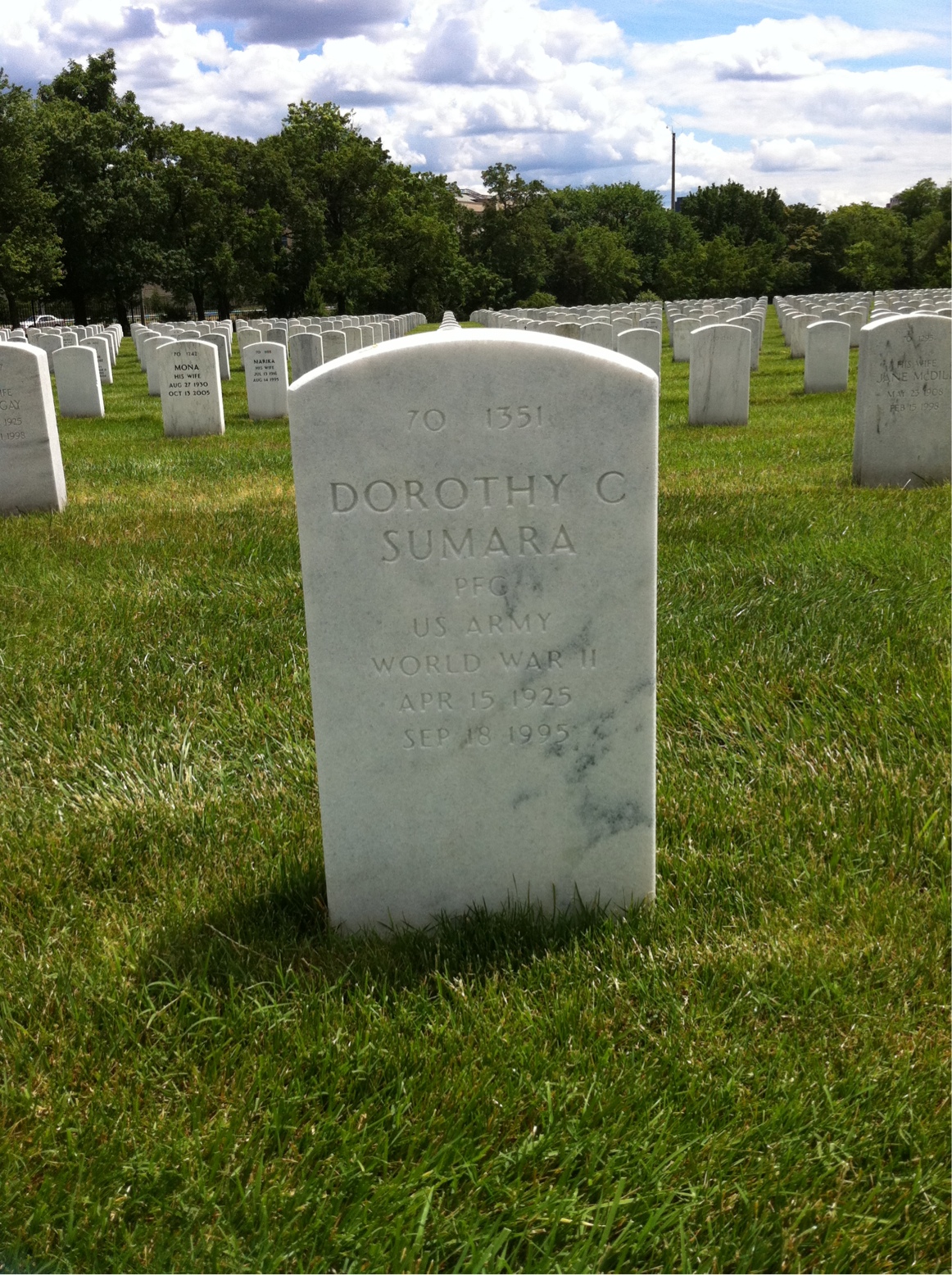 Back of headstone — Dorothy C Sumara