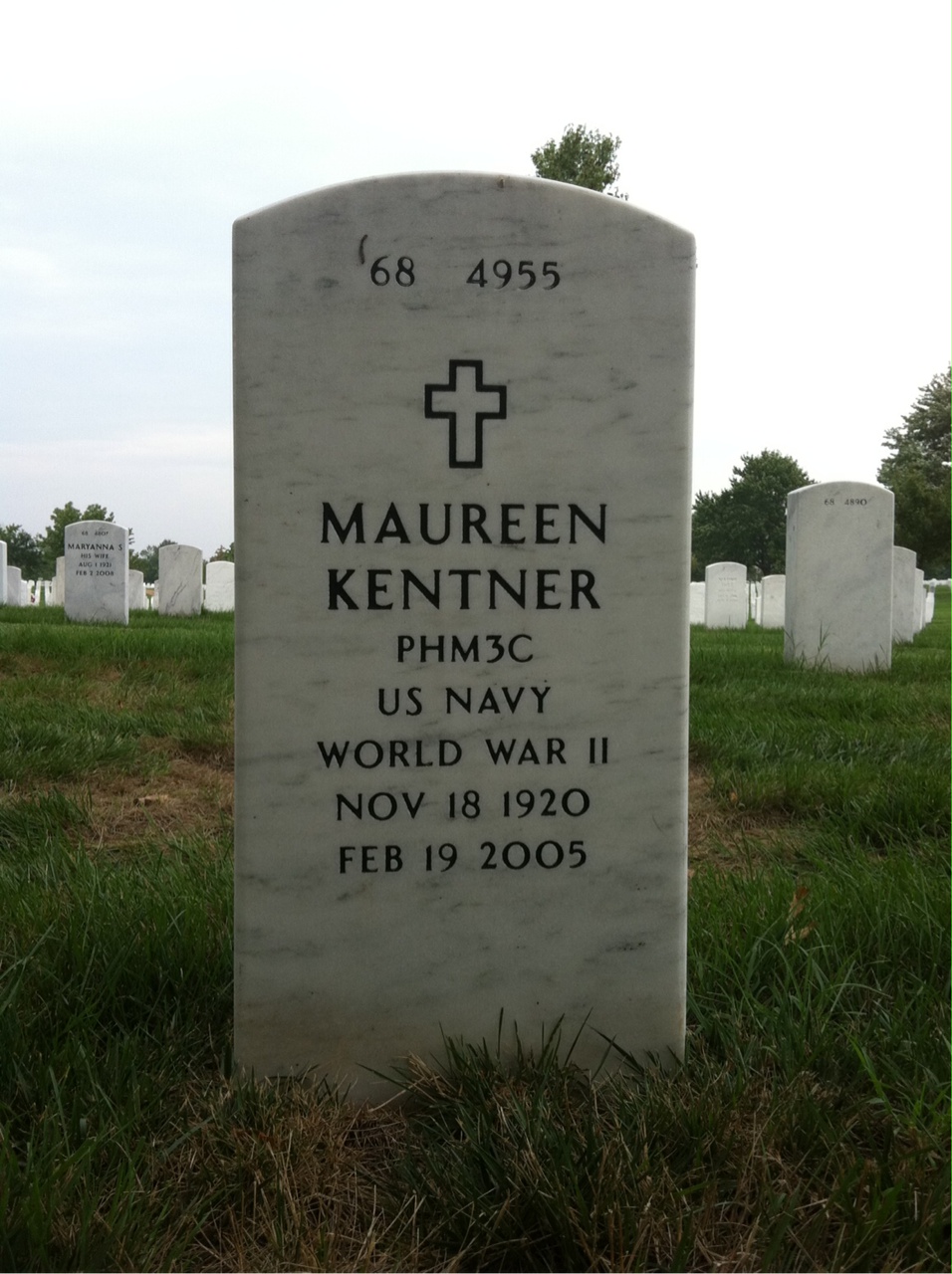 Back of headstone — Maureen Kentner