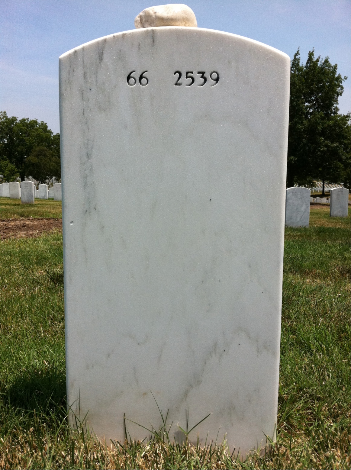Back of headstone — Harold Mashburn