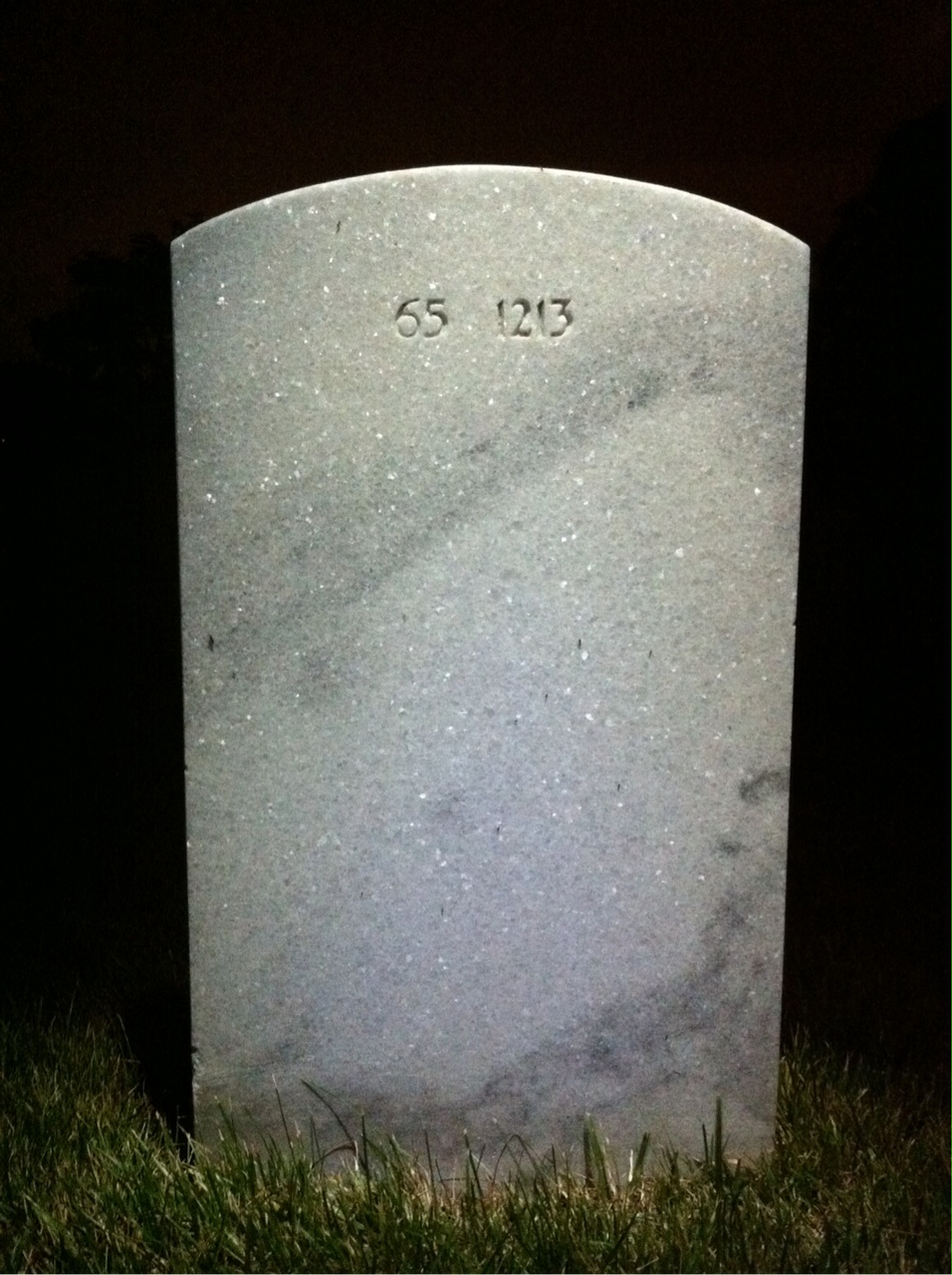 Back of headstone — Leon Ausness
