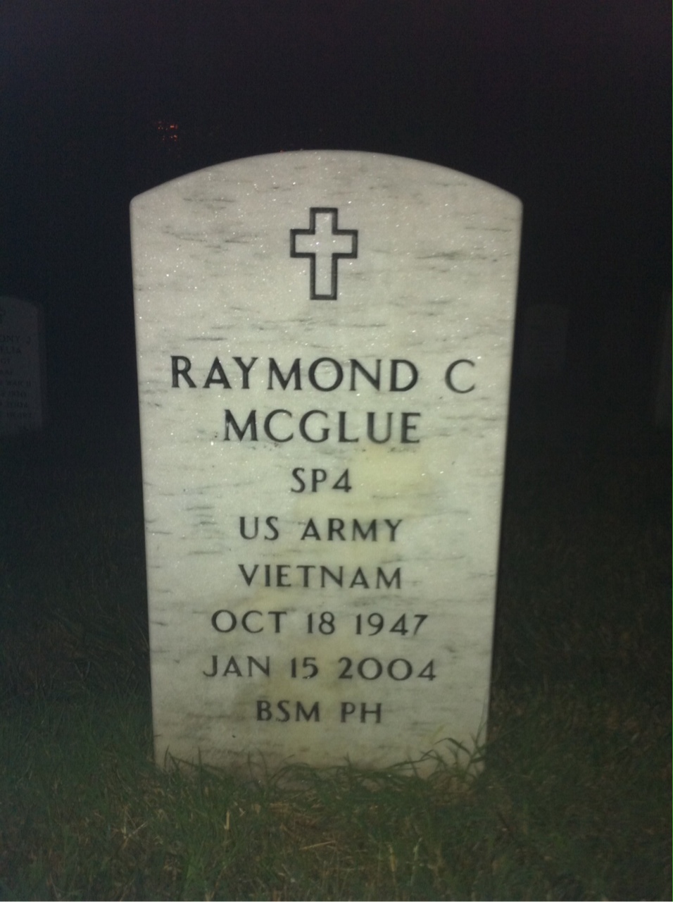 Raymond Mcglue