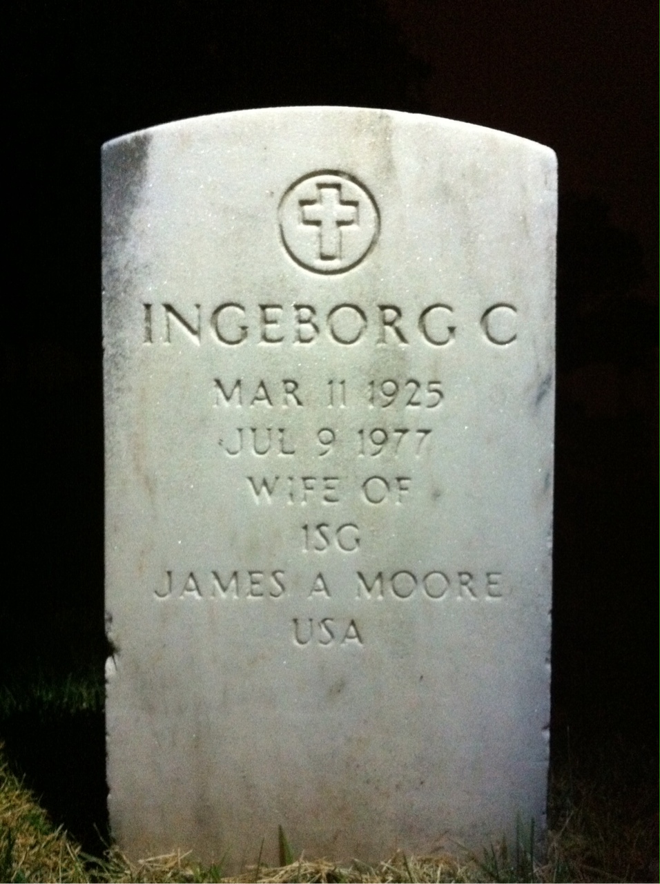 Ingeborg Moore