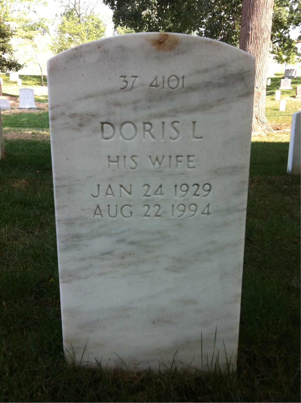 Back of headstone — Doris Morrison