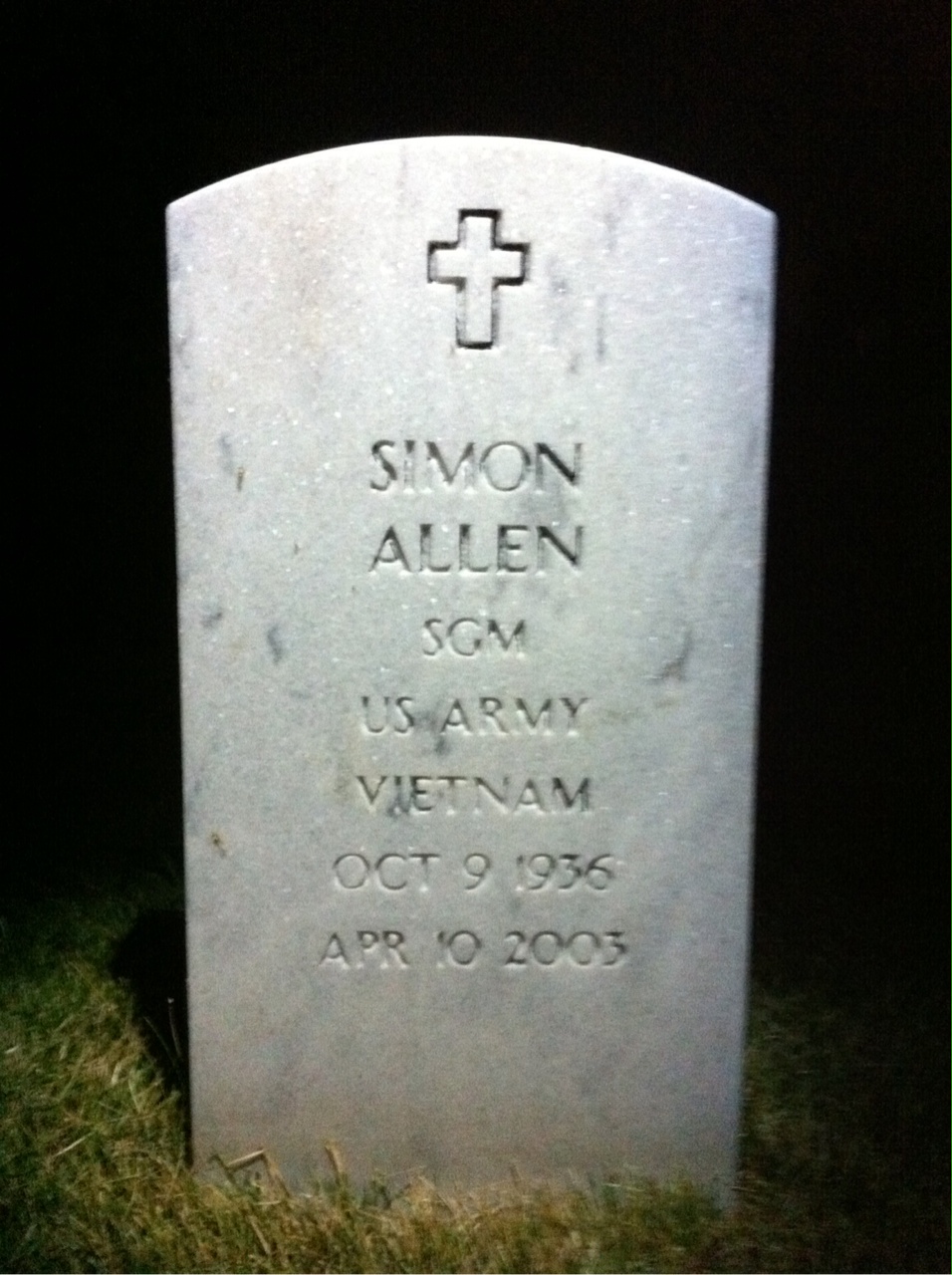 Simon Allen