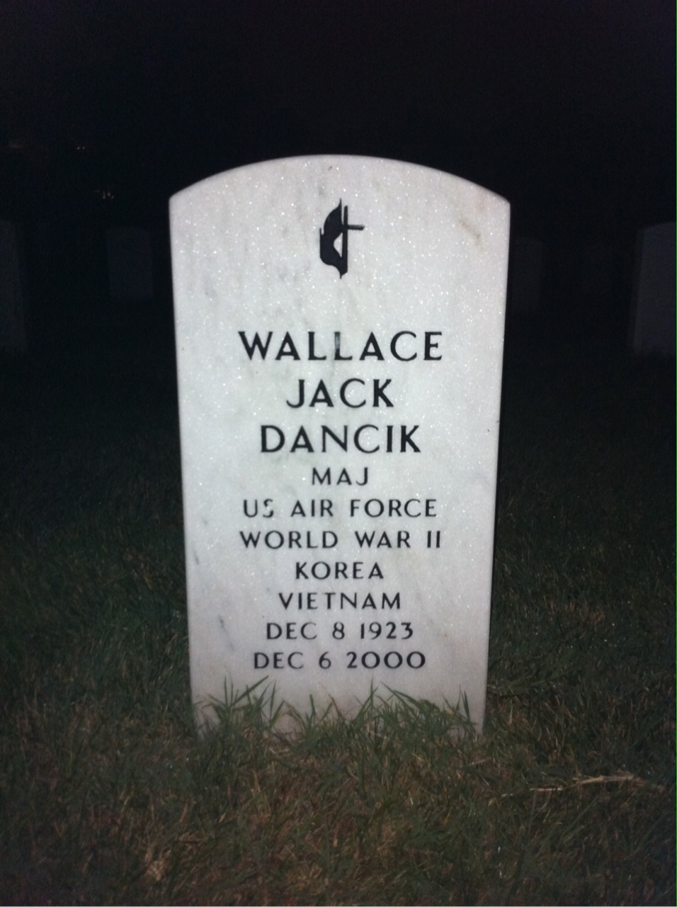 Wallace Dancik