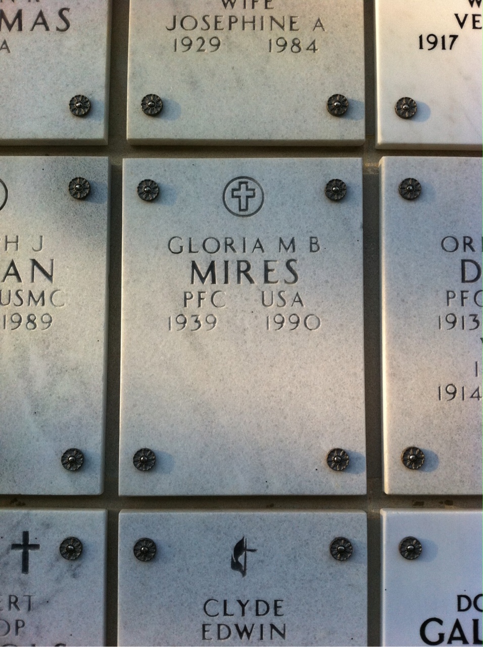 Gloria Mires