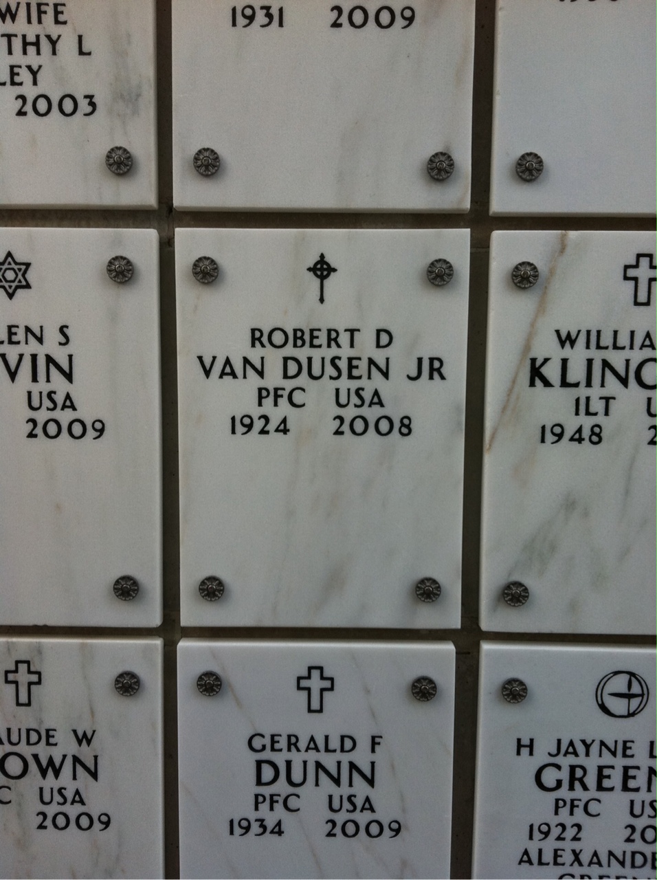 Robert Van Dusen