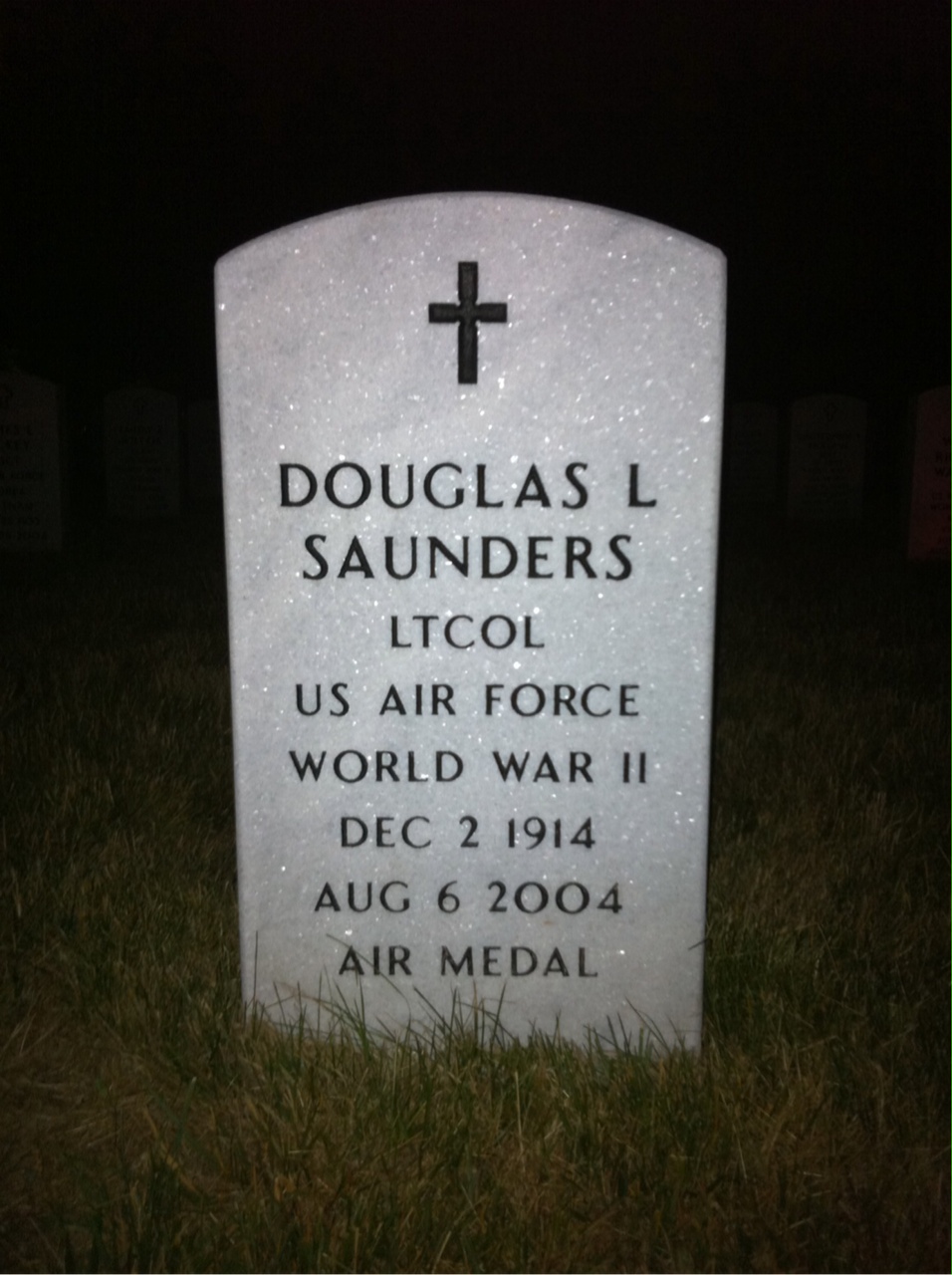 Douglas Saunders