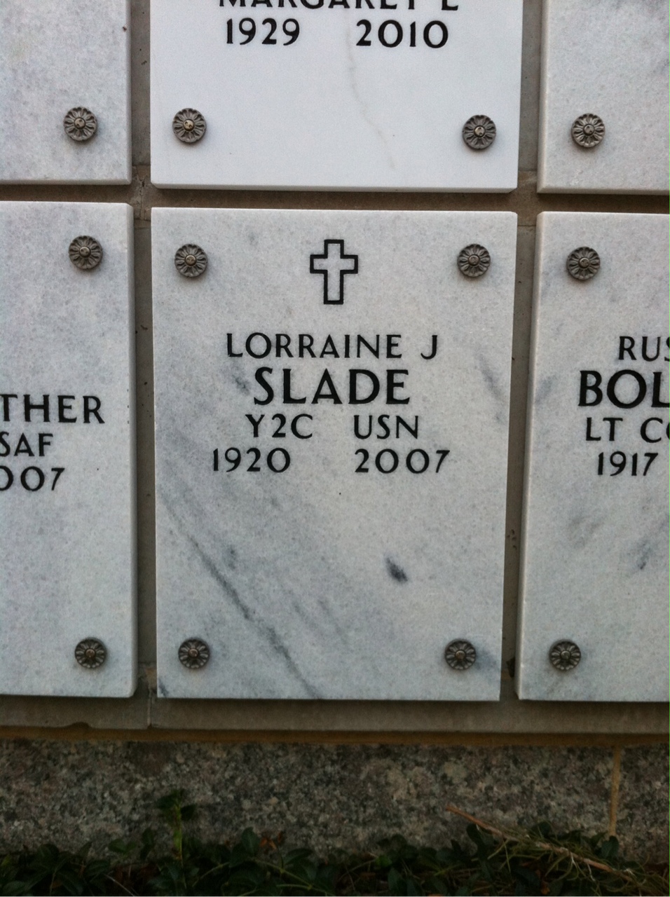 Lorraine Slade