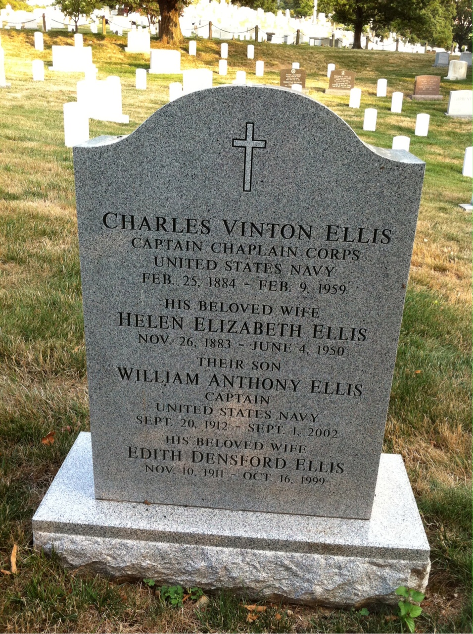 William R Ellis