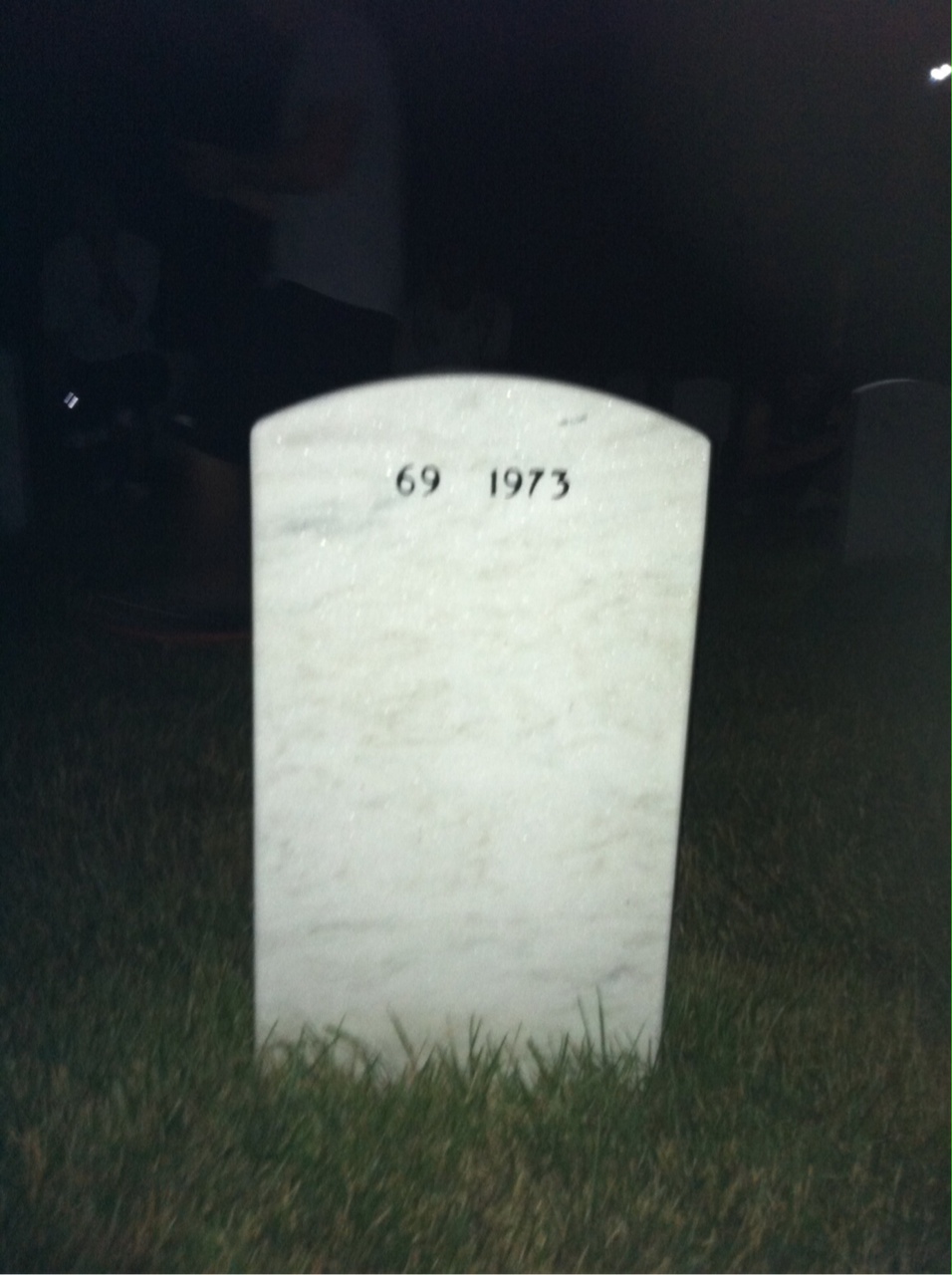 Back of headstone — Russell Schonekas