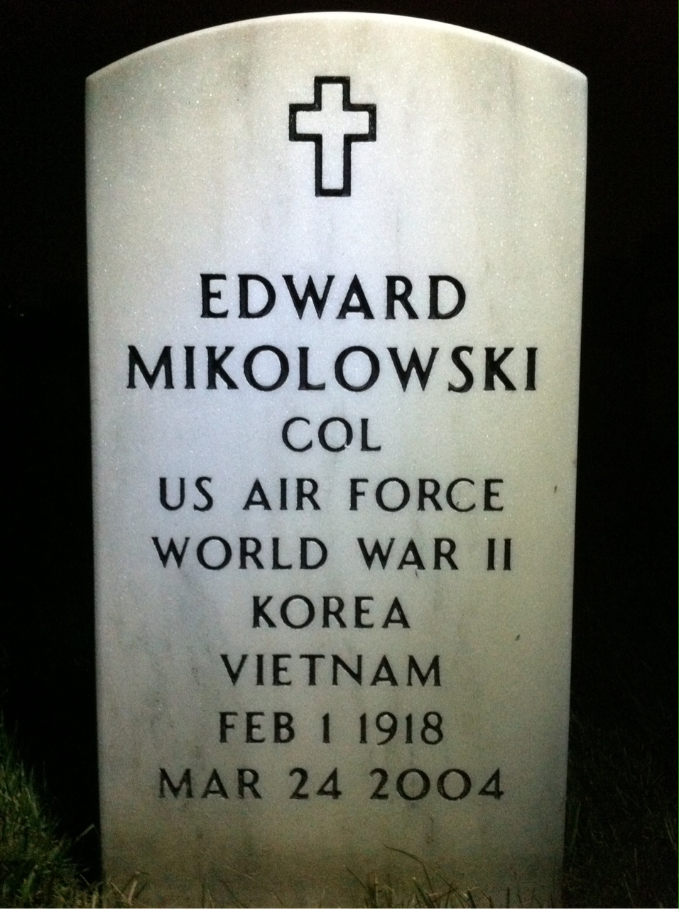 Edward Mikolowski