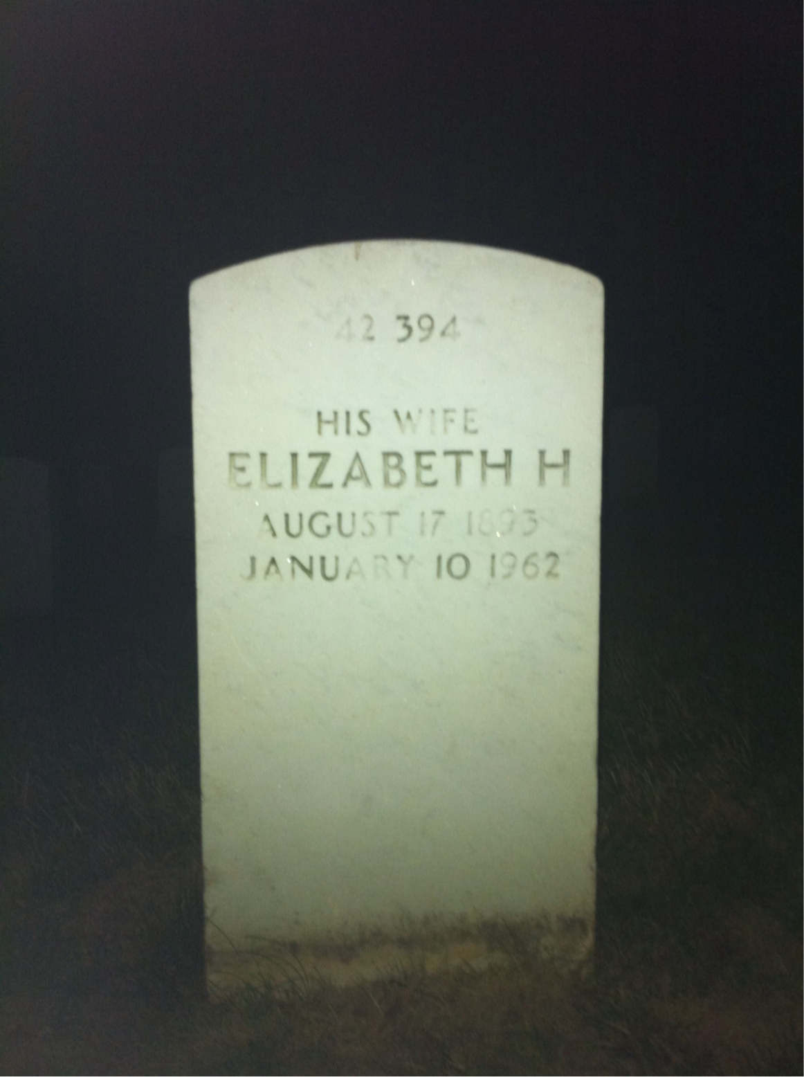 Back of headstone — Max Cox