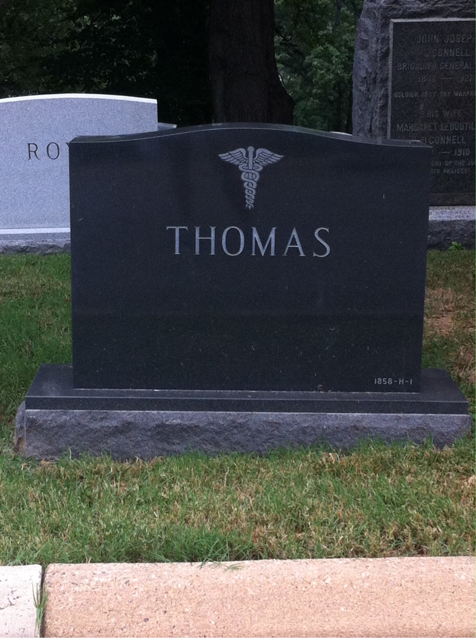 Back of headstone — Merle Thomas