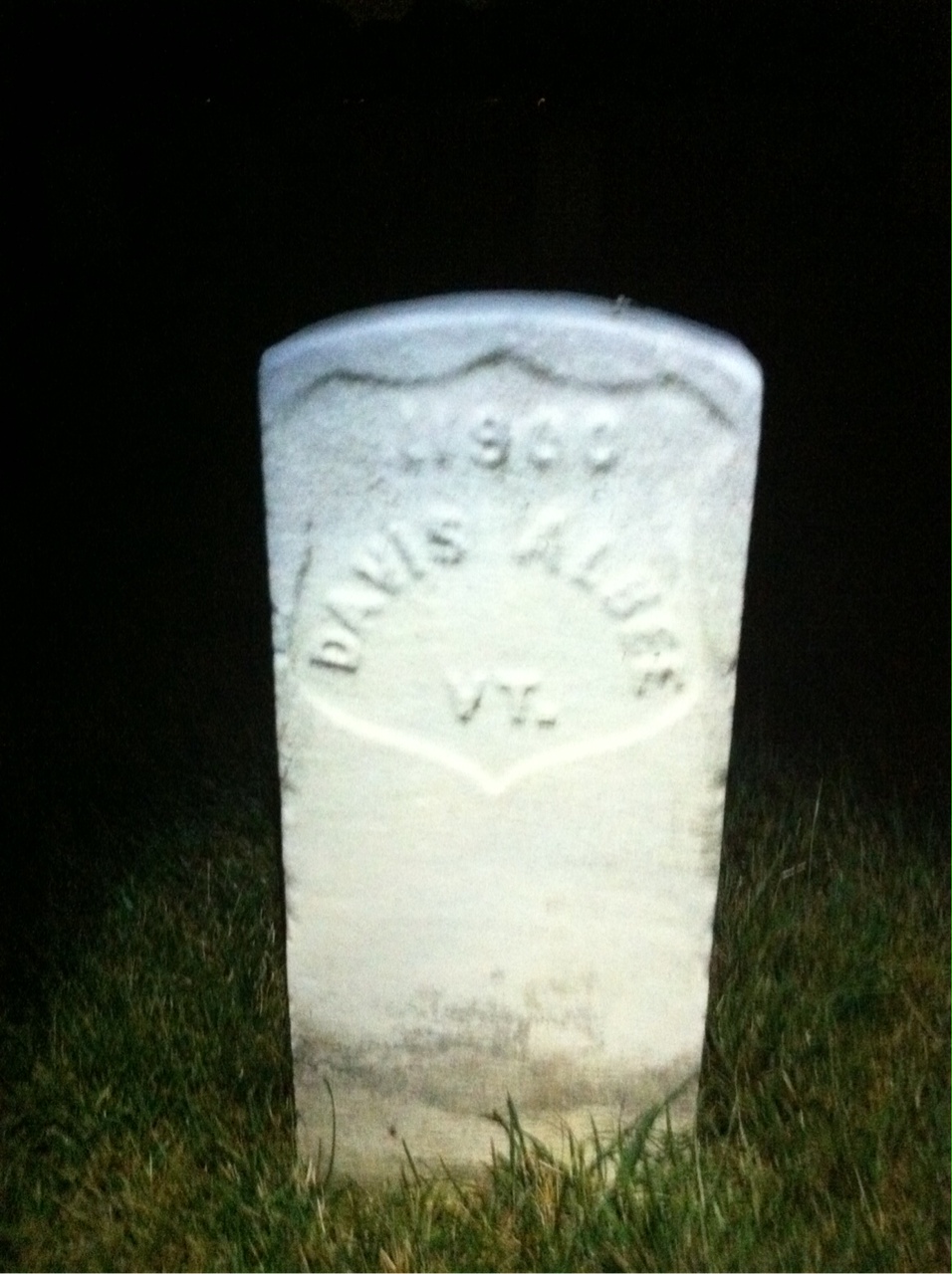 Davis Albee