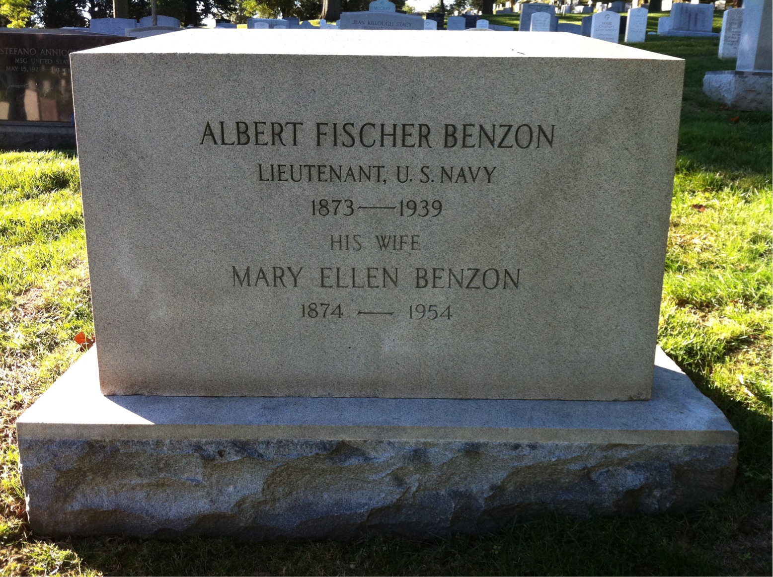 Albert Benzon