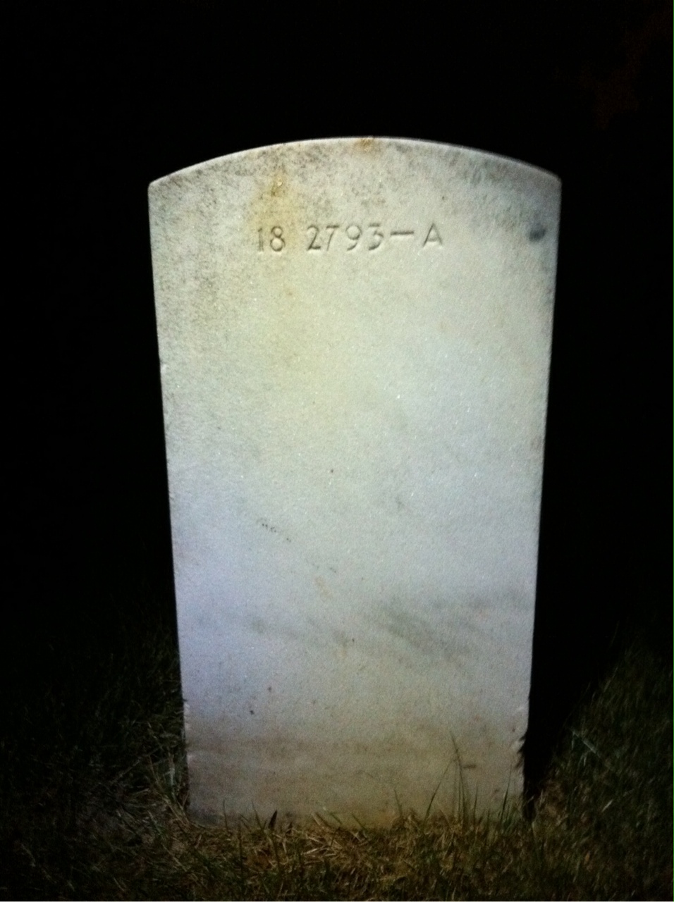 Back of headstone — Leslie Anderson