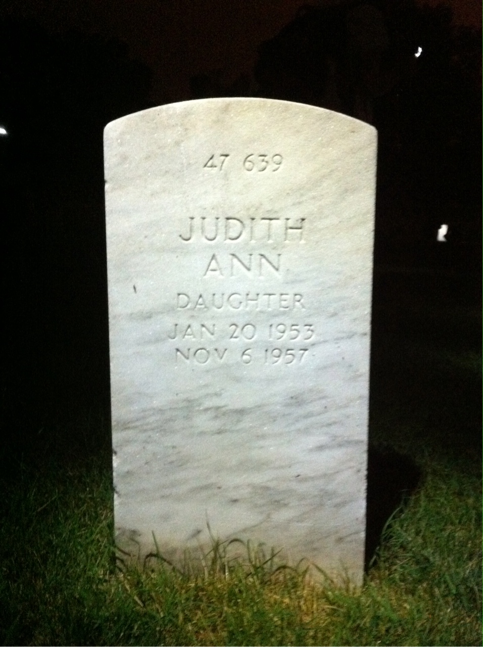 Back of headstone — Woodrow Edward Wilson