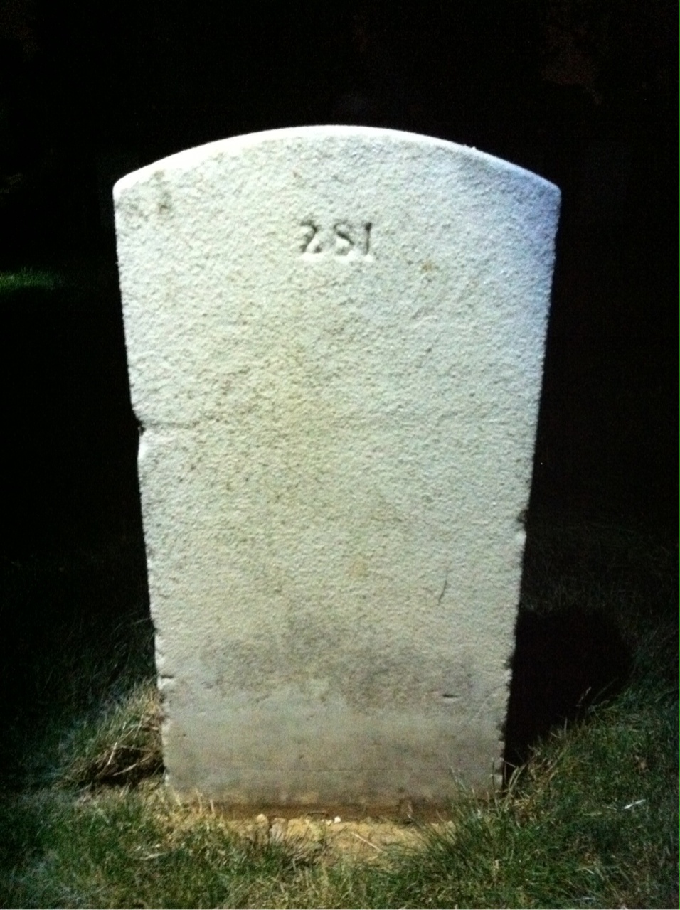 Back of headstone — Lynn Ballard