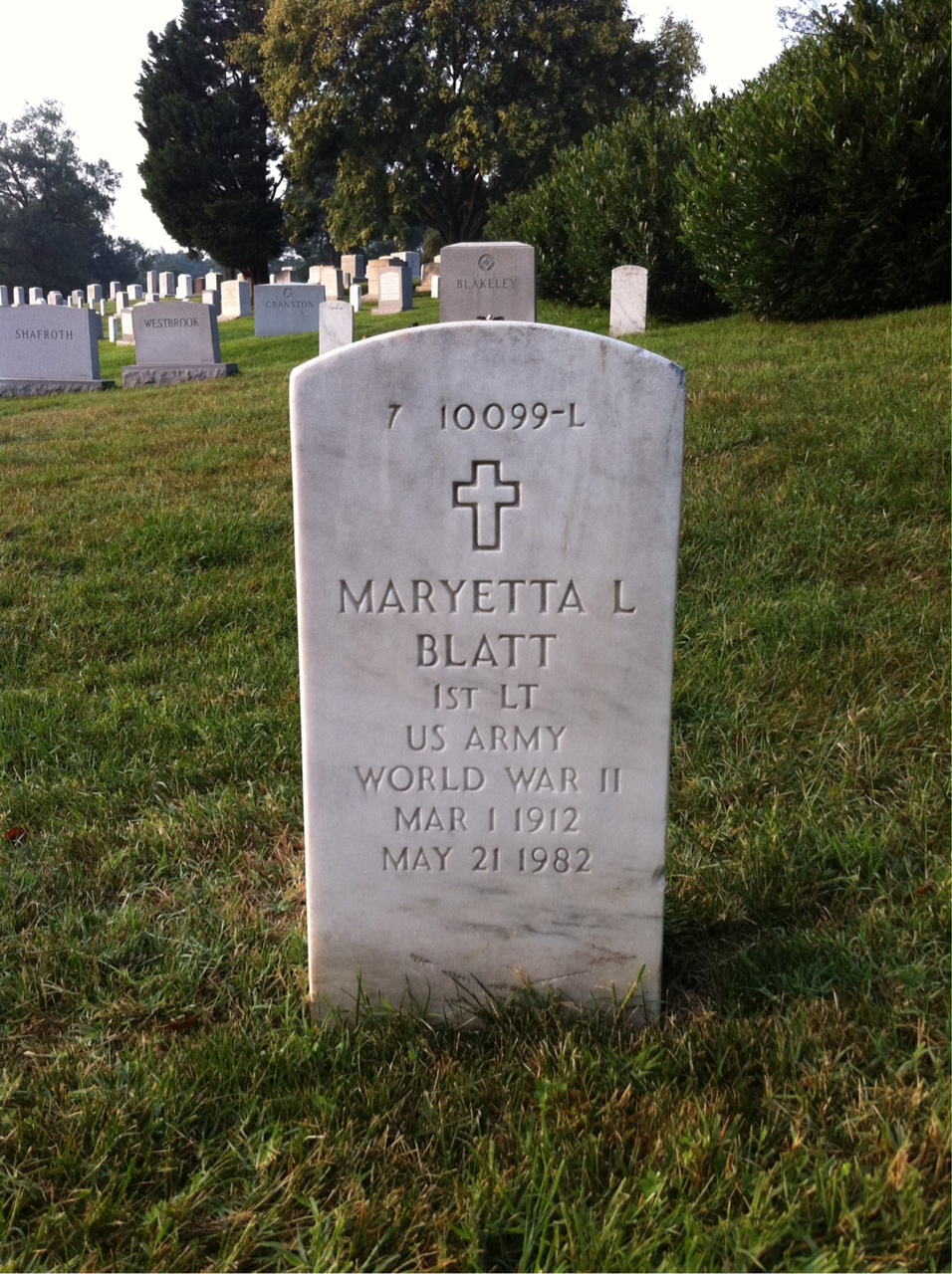 Back of headstone — Maryetta Lucille Blatt