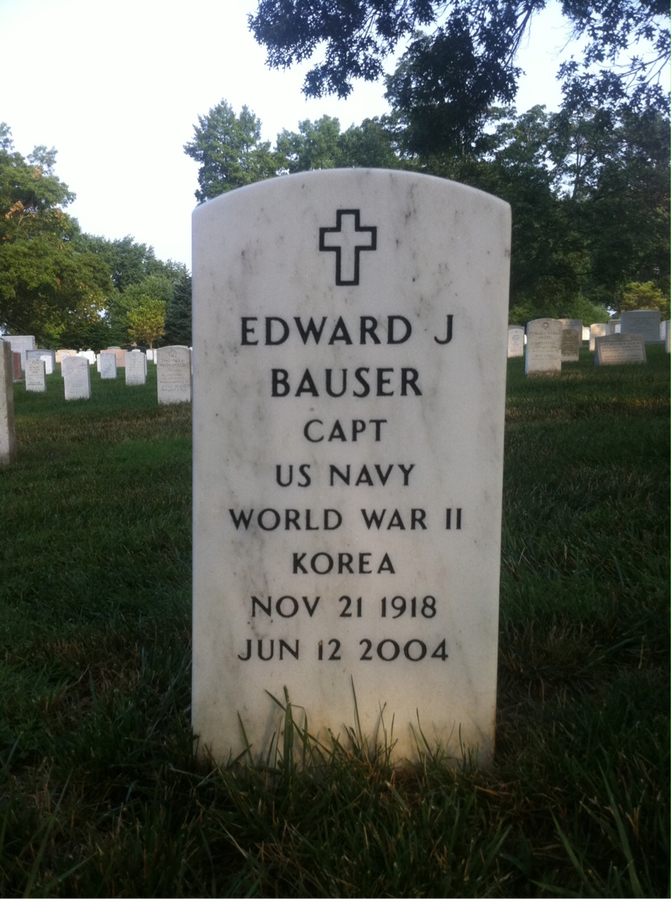 Edward Bauser