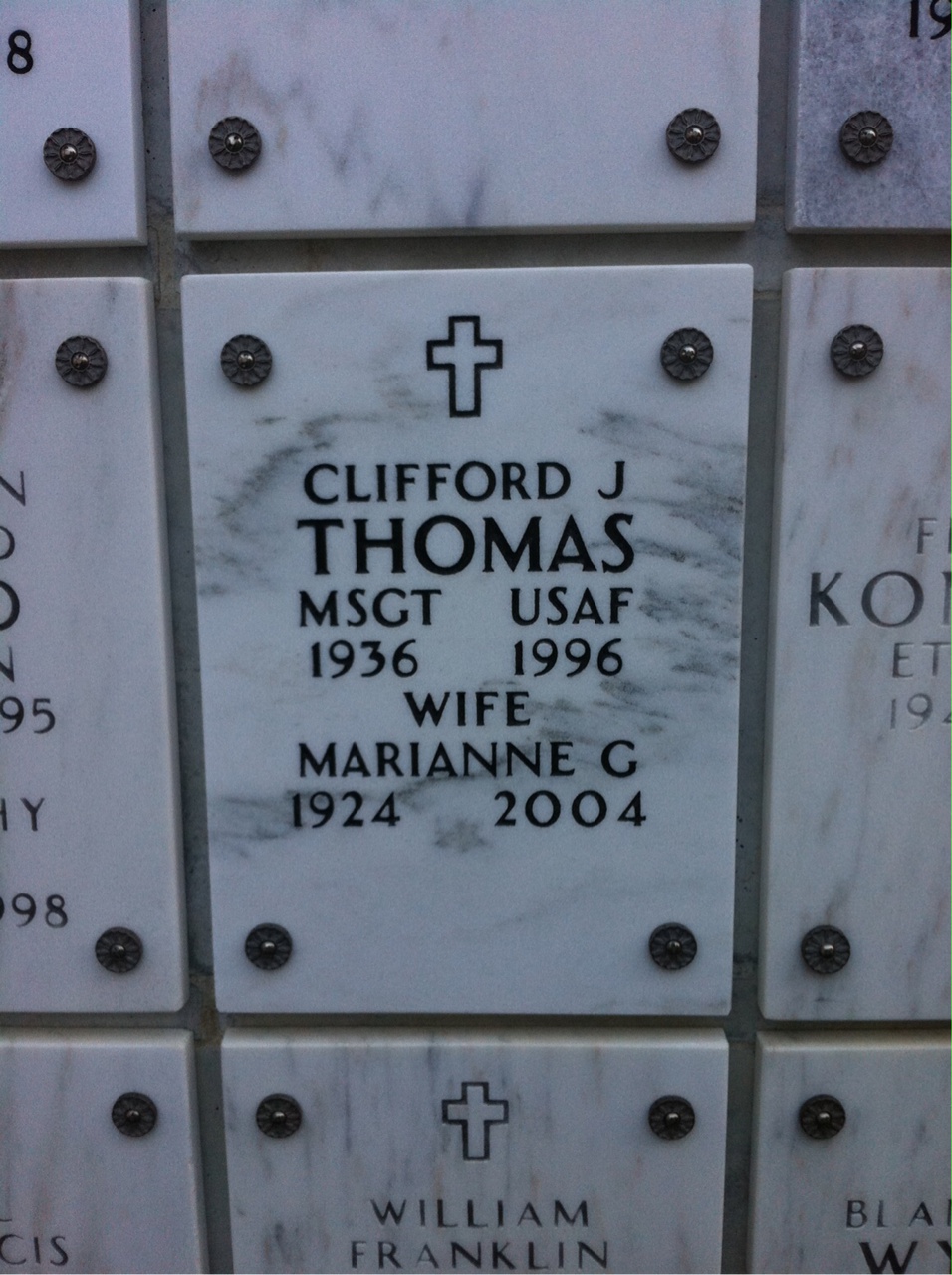 Clifford Thomas