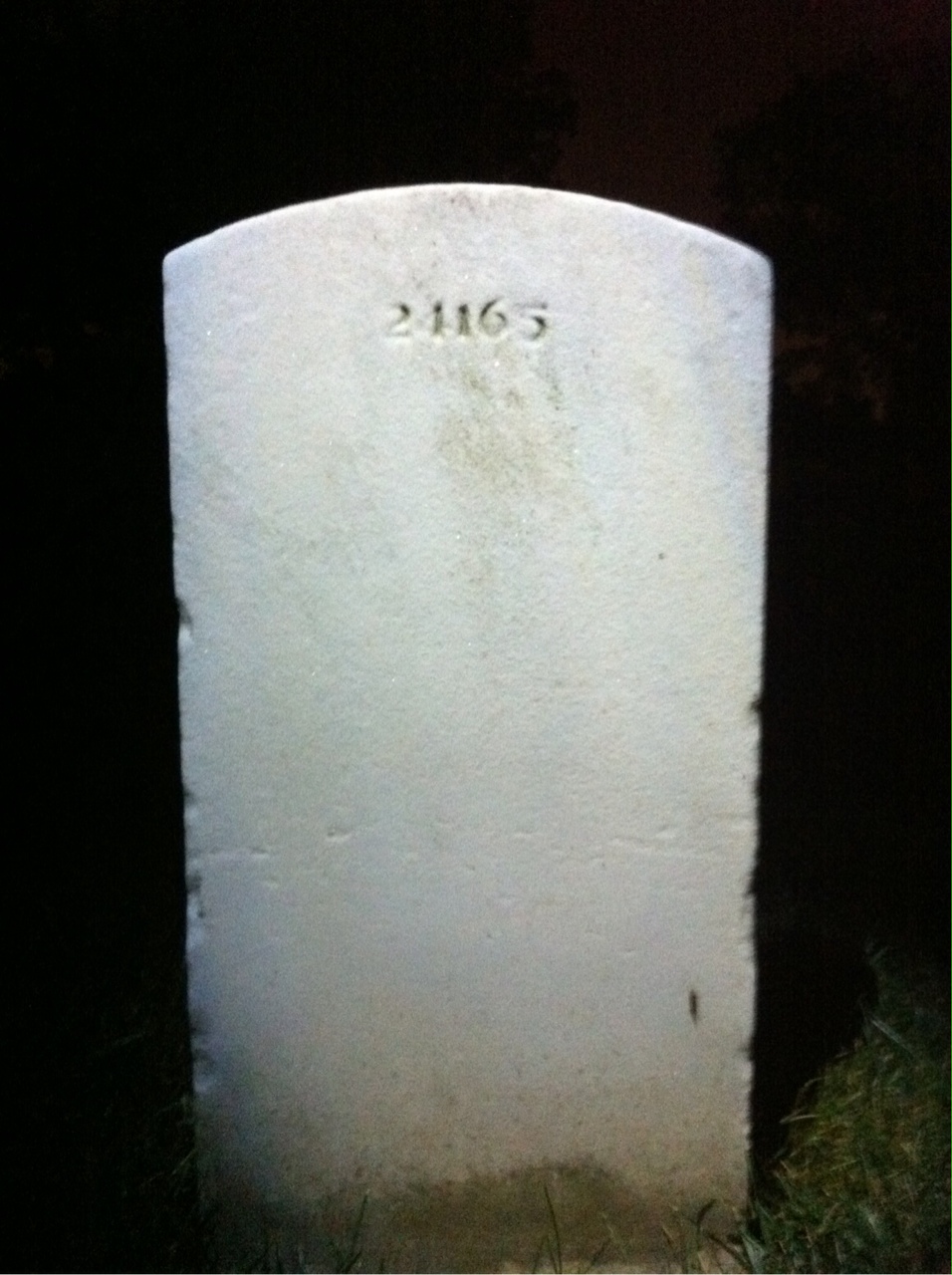 Back of headstone — Leon Avent
