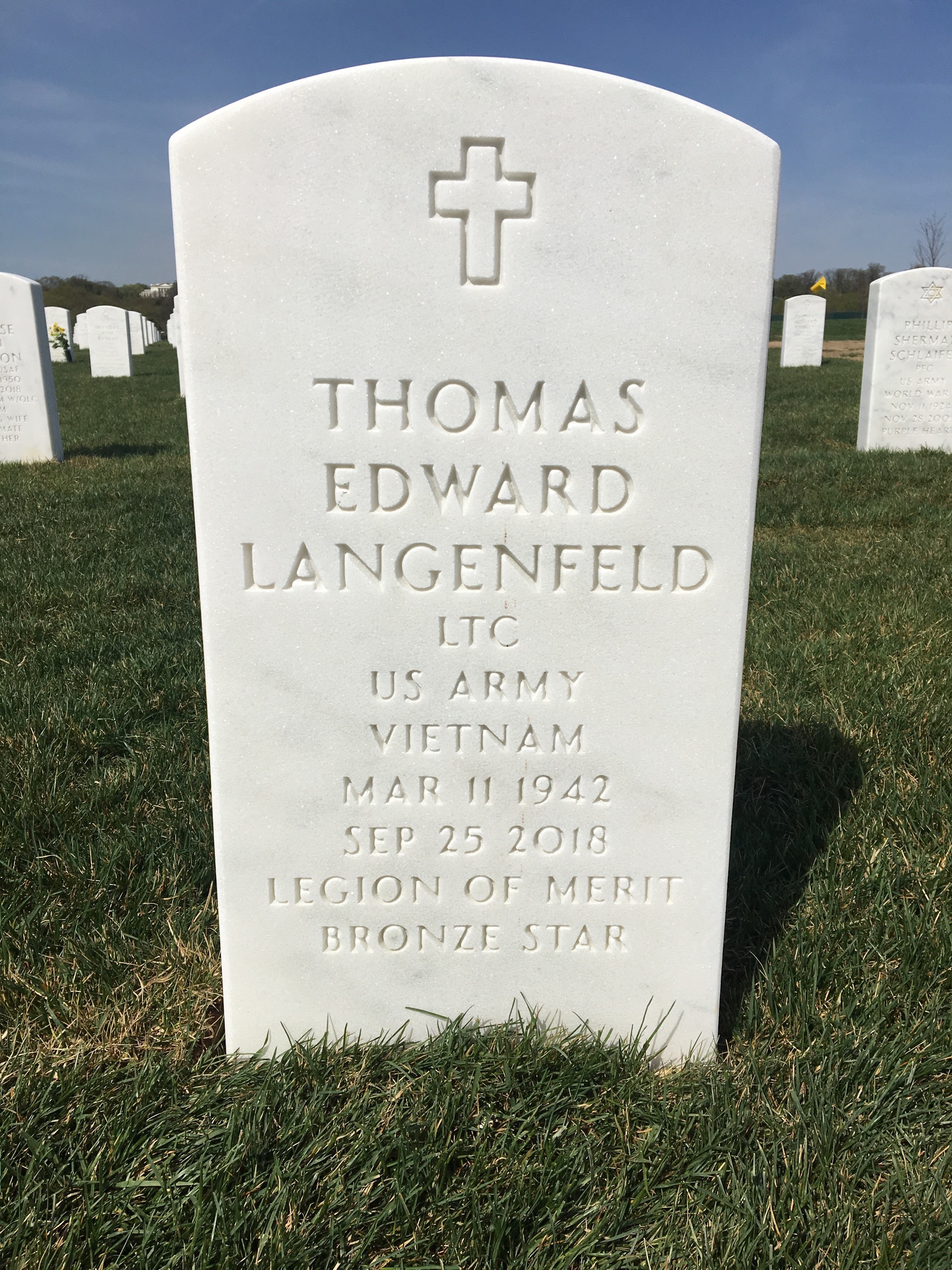Thomas E Langenfeld