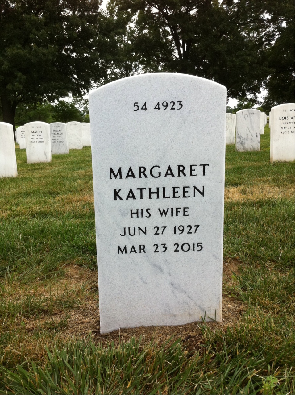 Back of headstone — Lester Schroll