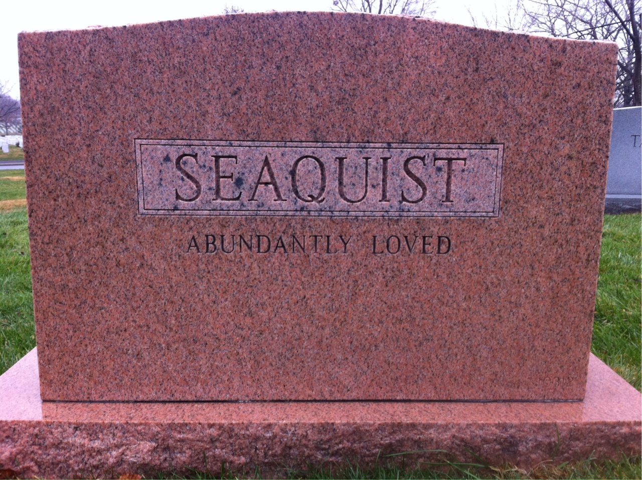 Back of headstone — Maurice Seaquist