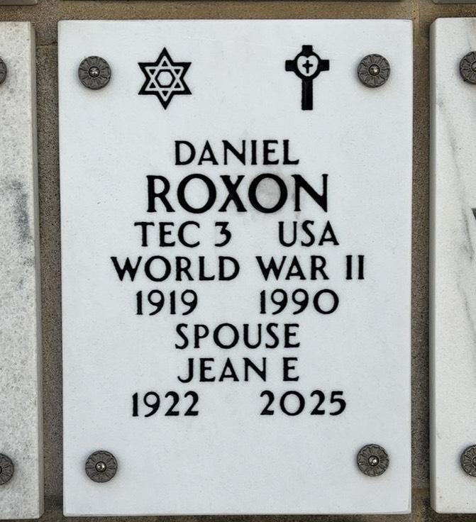 Daniel Roxon