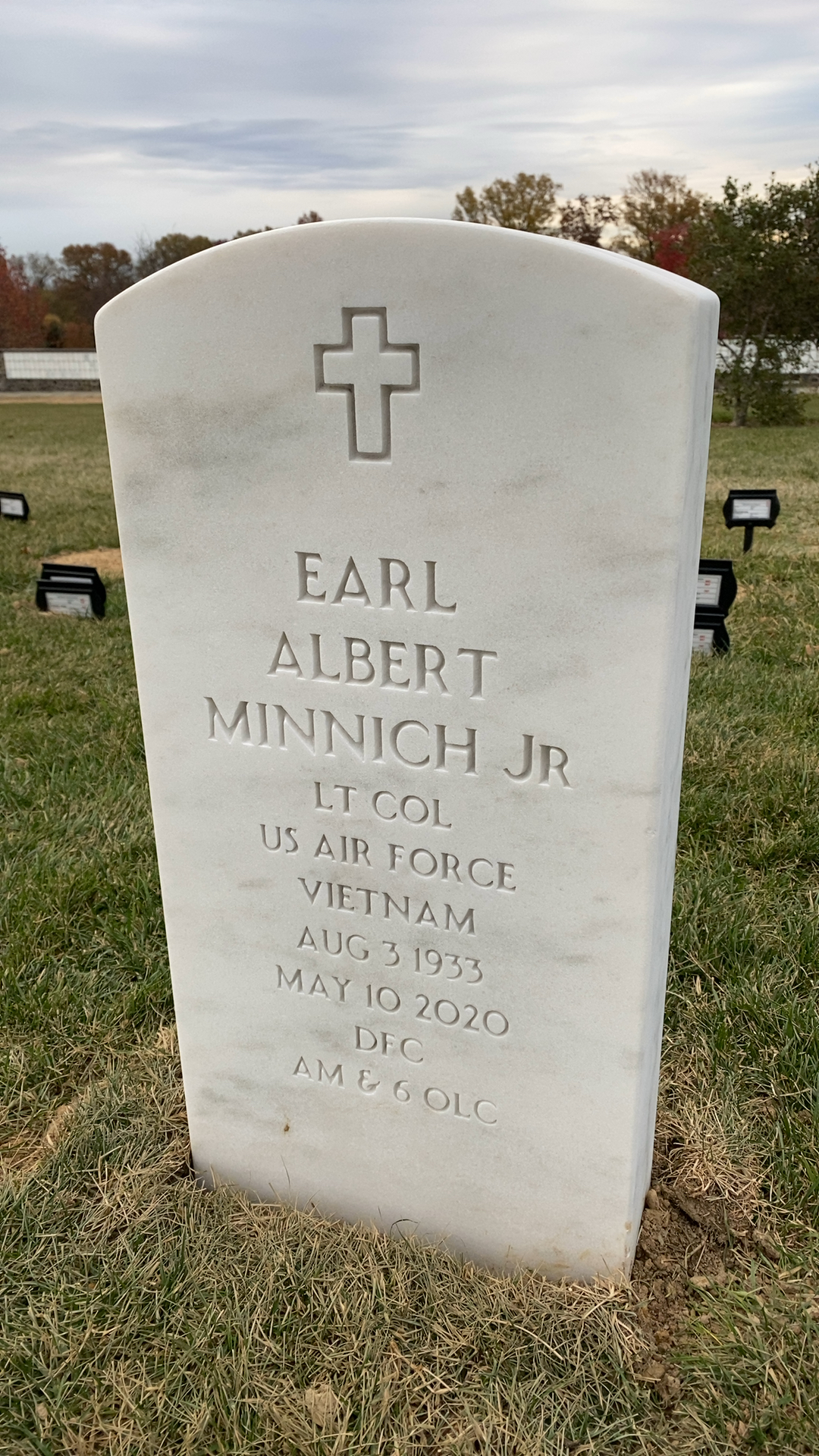 Earl Minnich