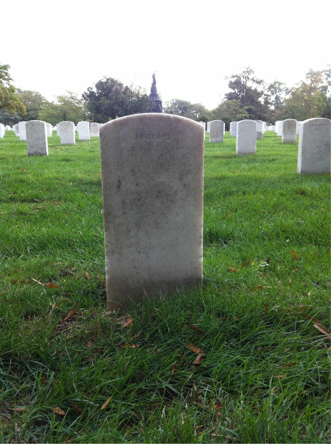 Back of headstone — Robert Andrieu