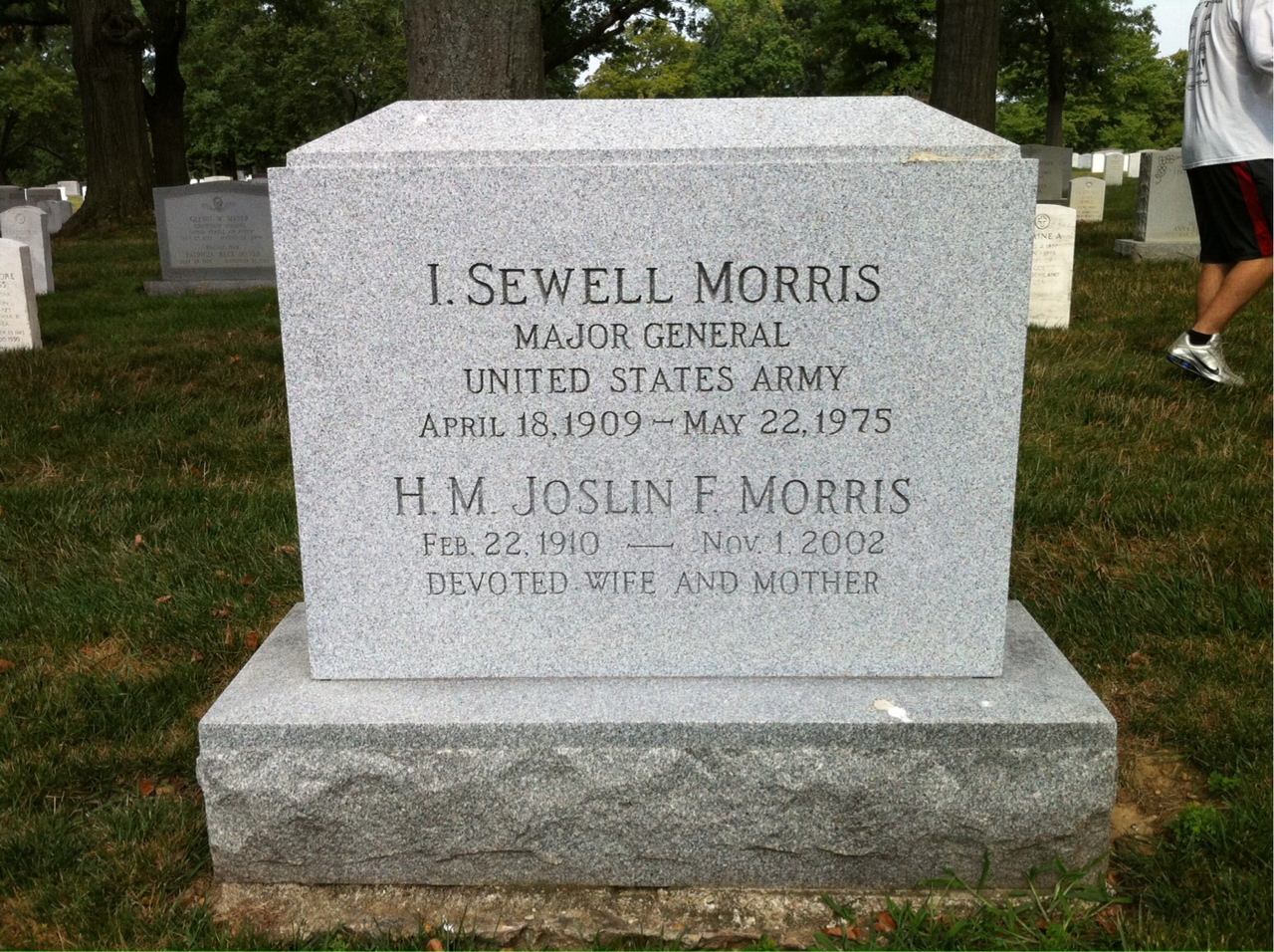 I Morris