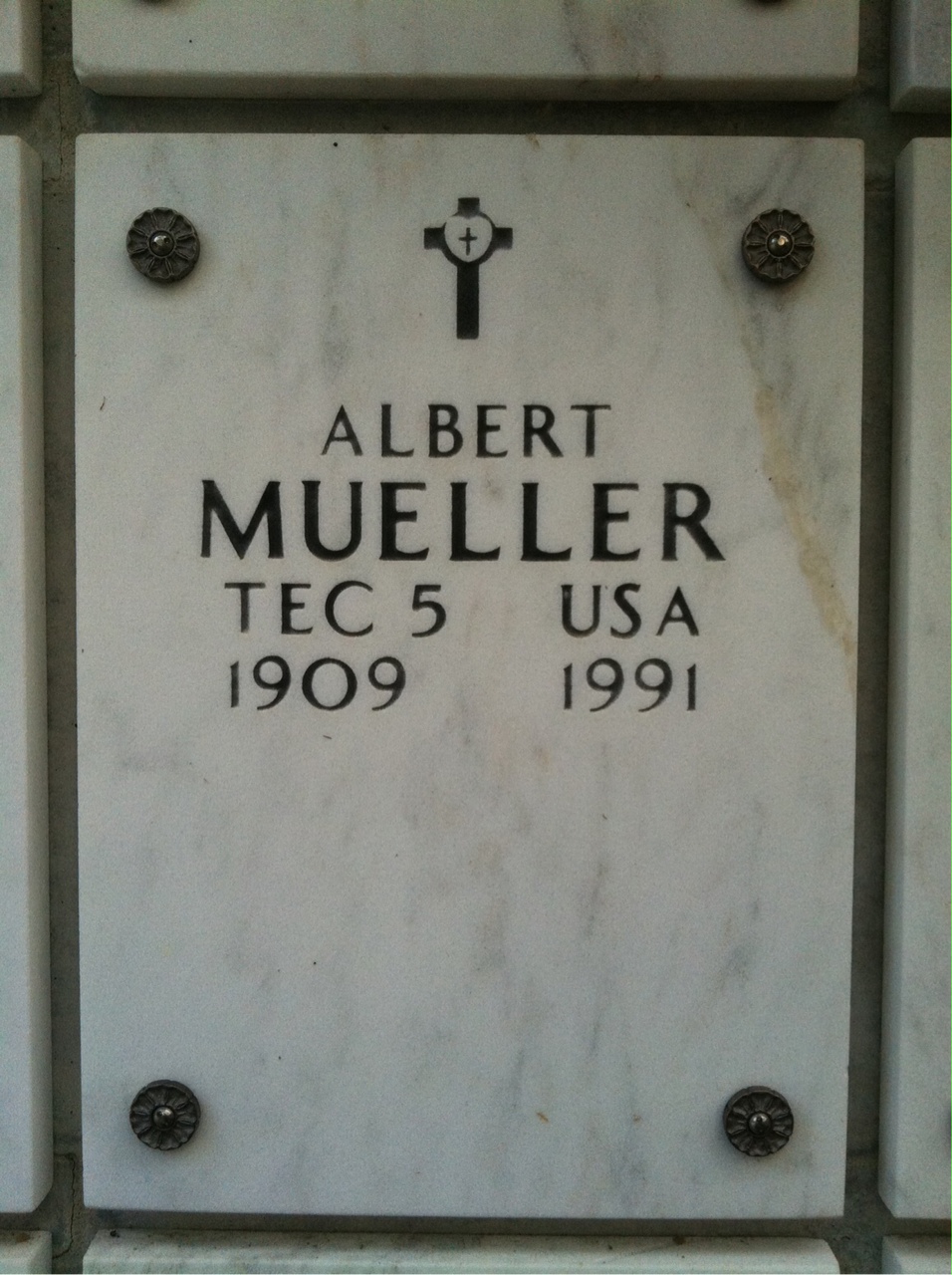 Albert Mueller