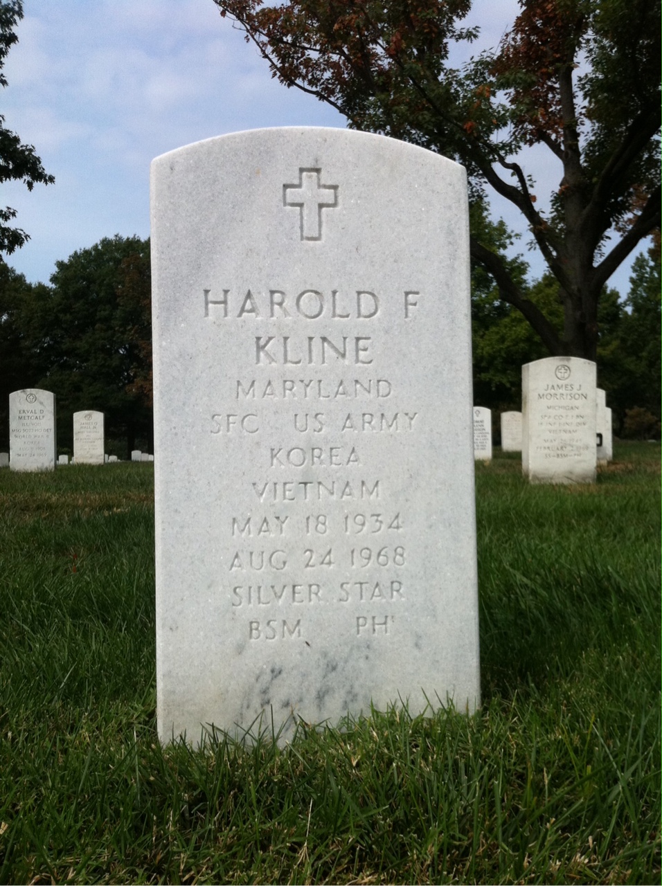 Headstone of Harold Franklin Kline