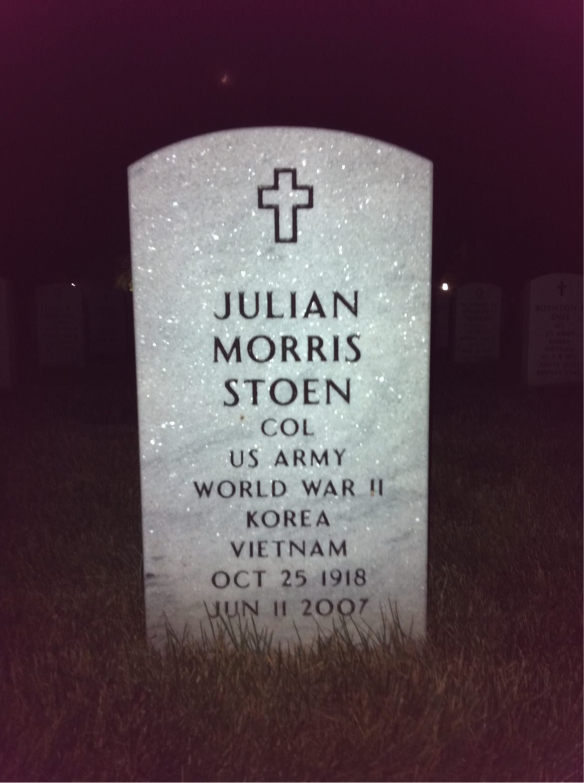 Julian Stoen