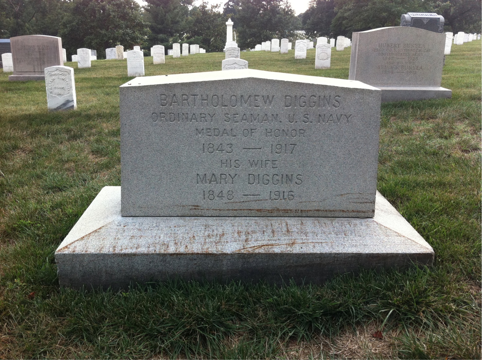 Headstone of Bartholomew Diggins