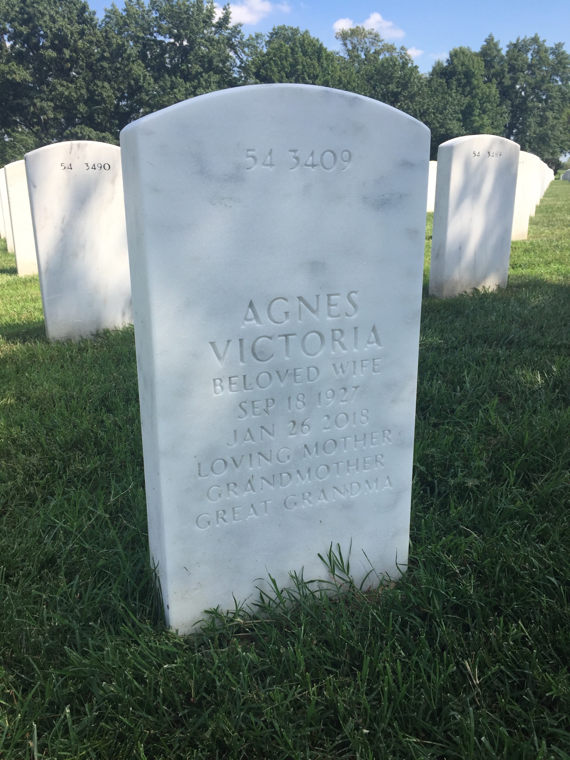 Back of headstone — Cecil Taff