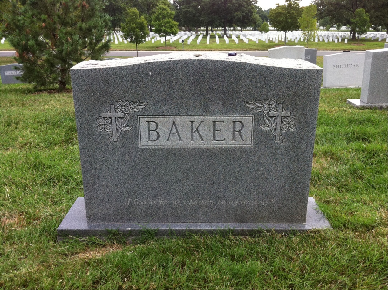 Back of headstone — Leahnor Baker