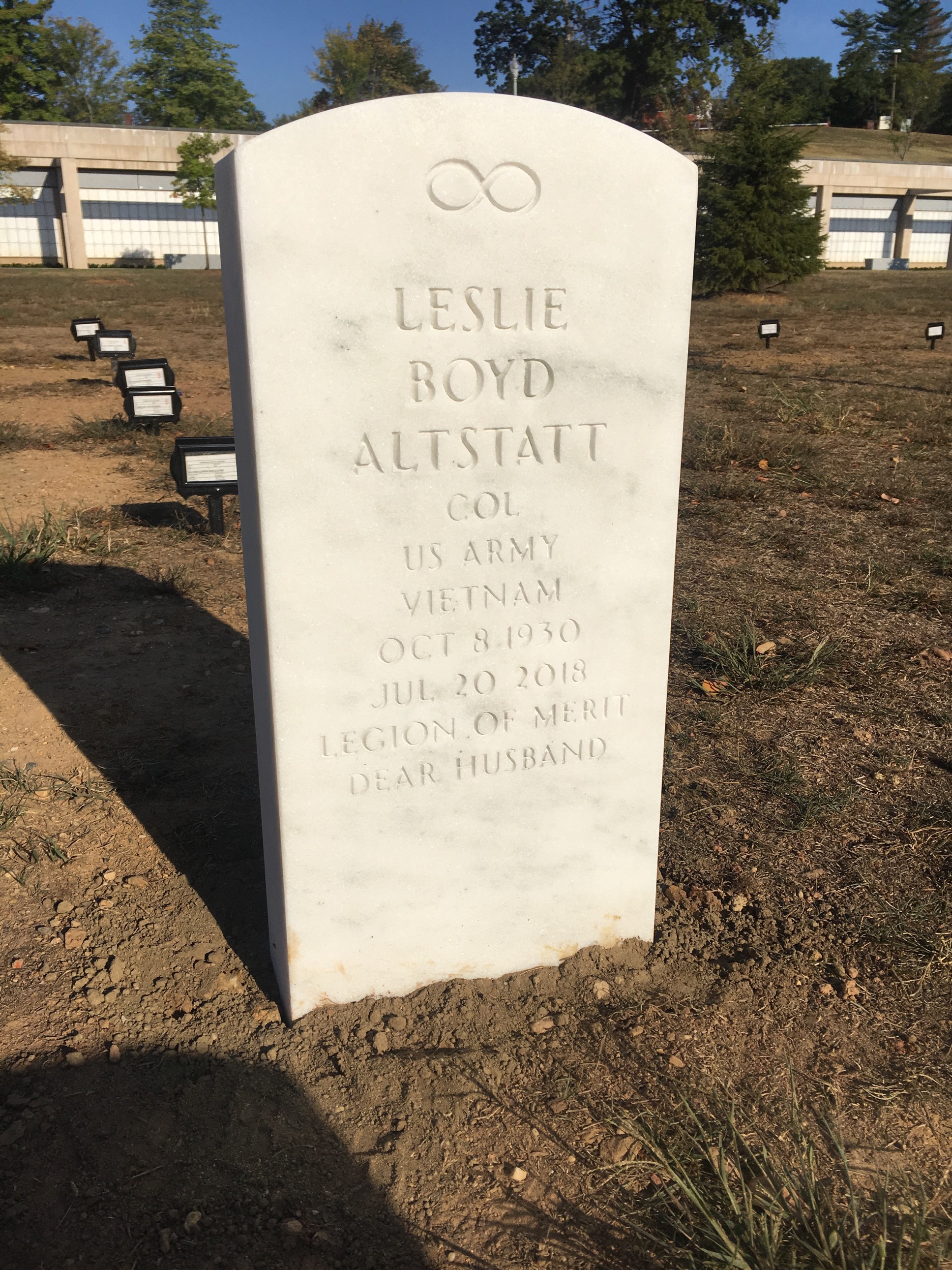 Leslie Altstatt
