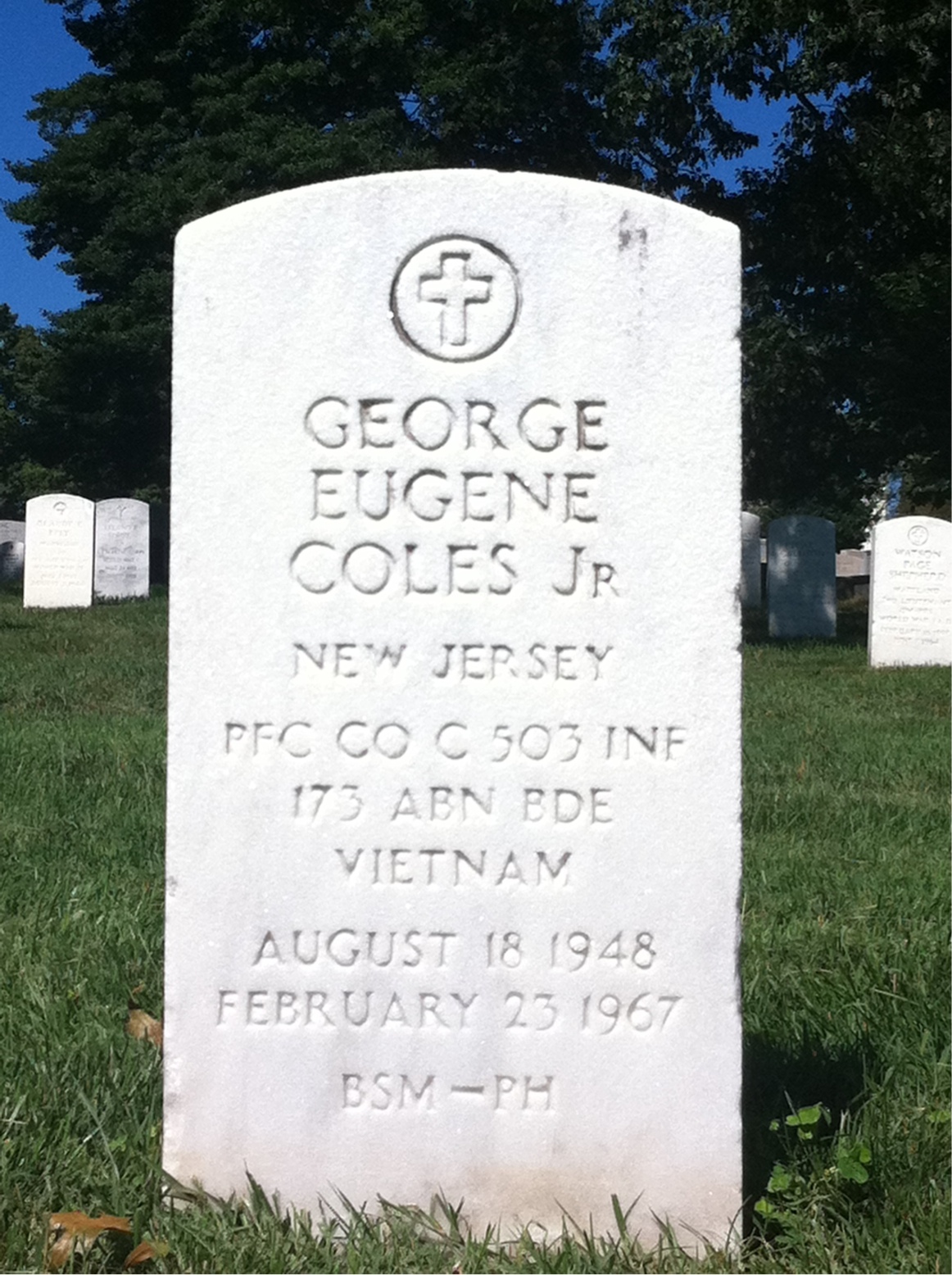 Headstone of George Eugene Coles Jr.