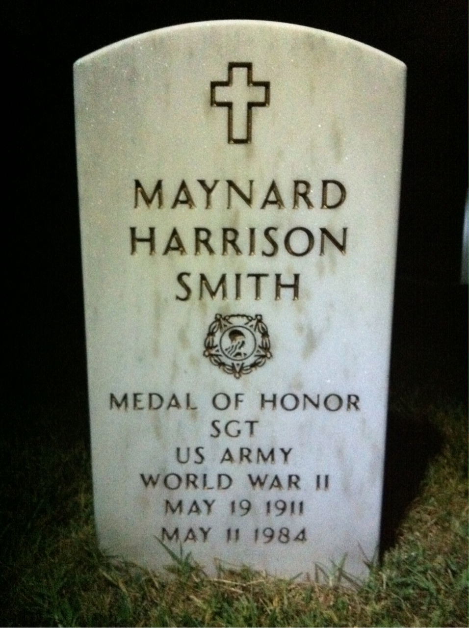 Headstone of Maynard H. Smith