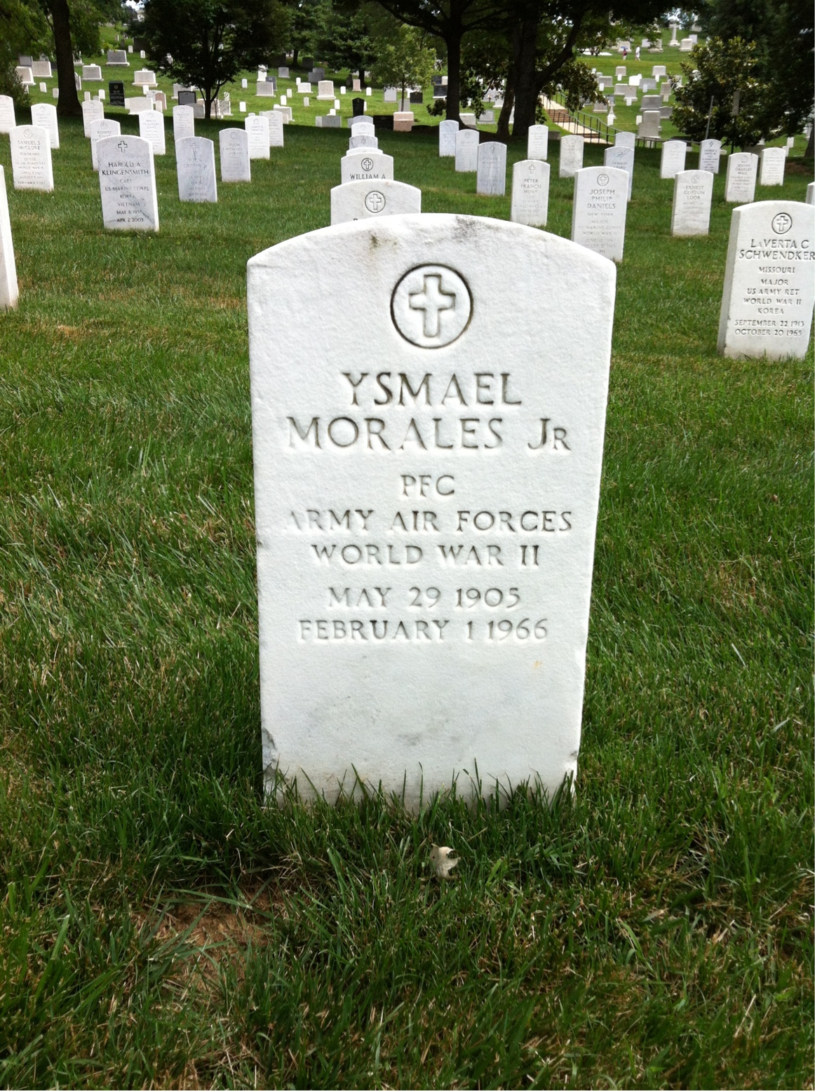 Ysmael Morales
