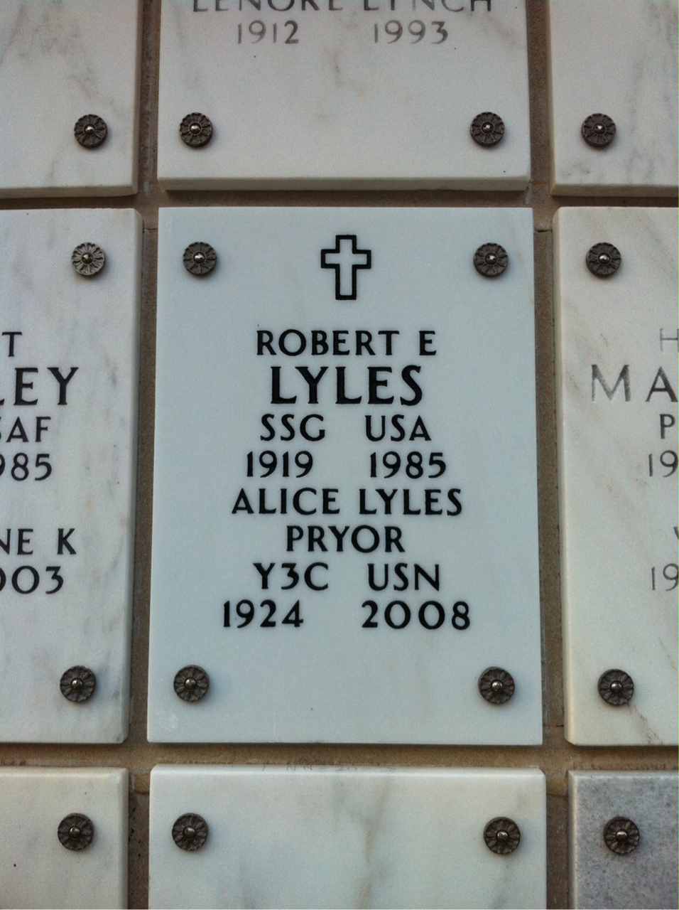 Robert Lyles