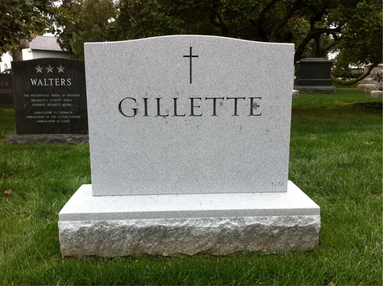 Back of headstone — Robert Gillette