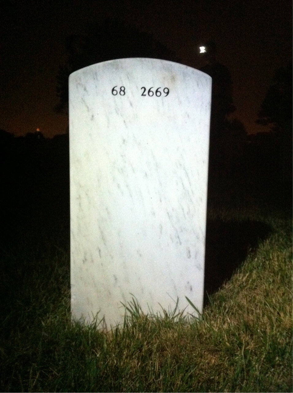 Back of headstone — Chesley Lindamood